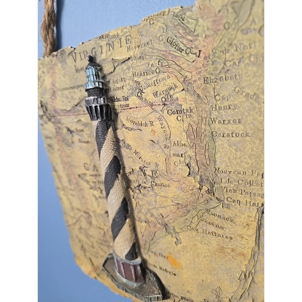 Cape‎ Hatteras NC Lighthouse Resin Wall Plaque Hanging 7.5